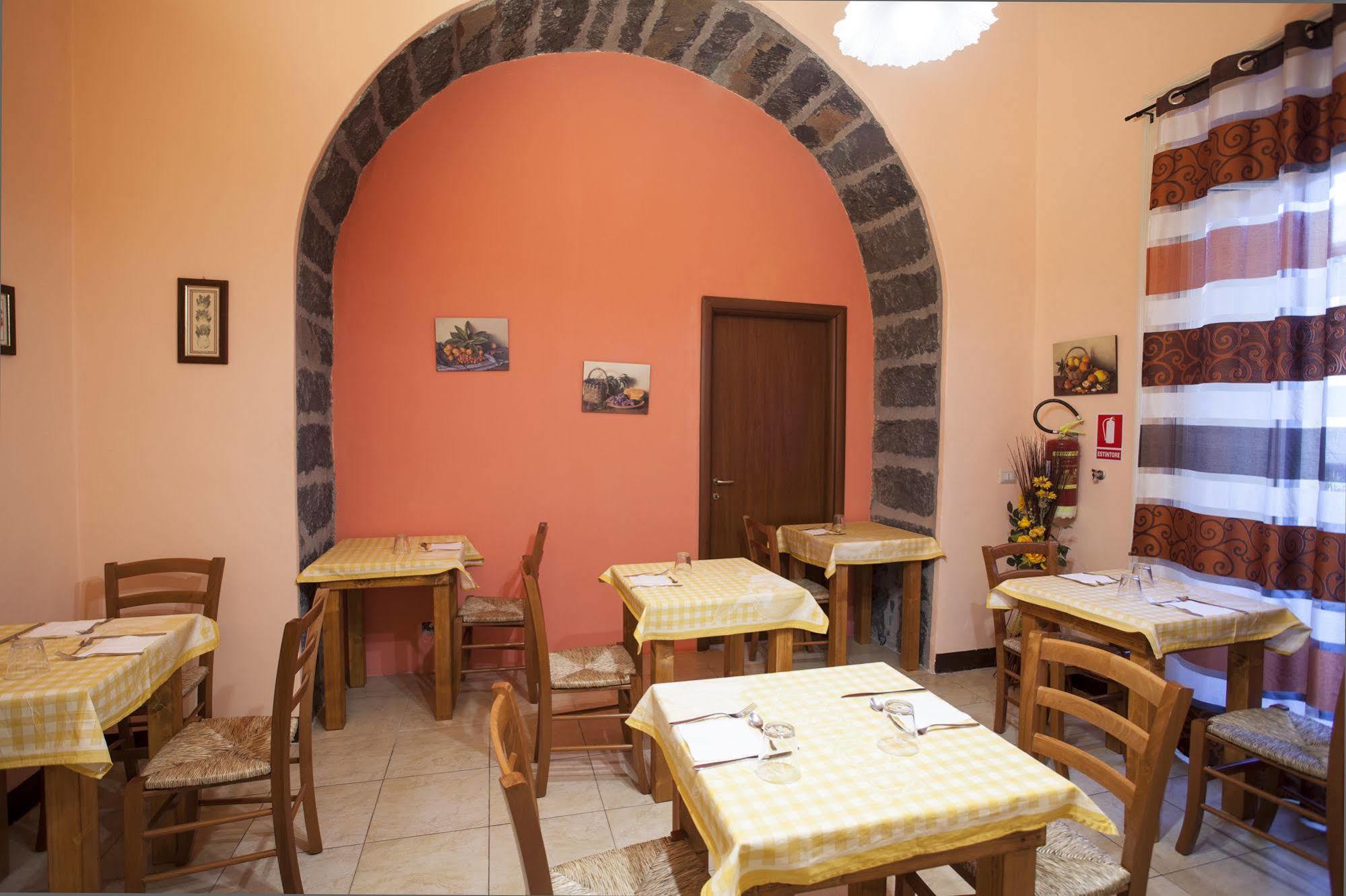 Bed and Breakfast Siciliaetnamare Riposto Esterno foto